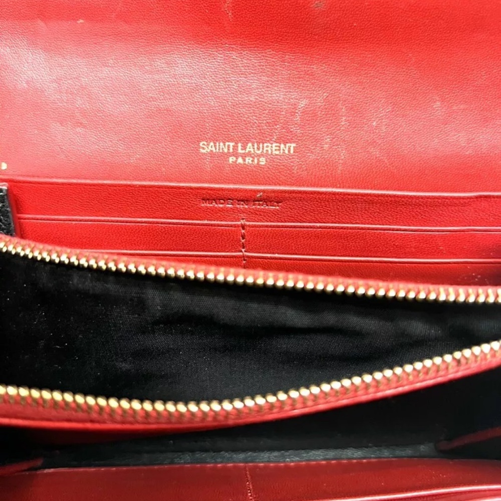Yves Saint Laurent Red Quilted Vicky Organizer Wallet - Picture 7 of 10